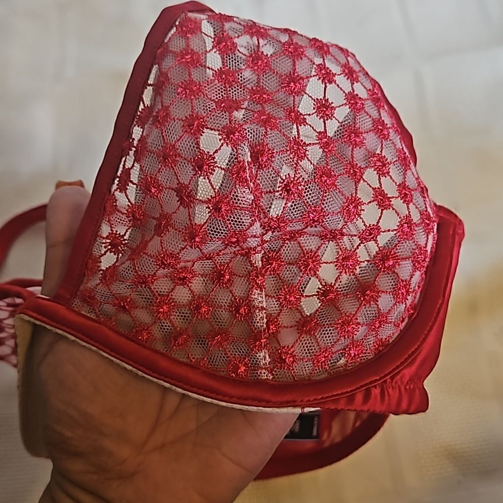 Victoria's Secret Lace Underwire Bra With Matching Underwear 32DD/ Small Red - Picture 10 of 16